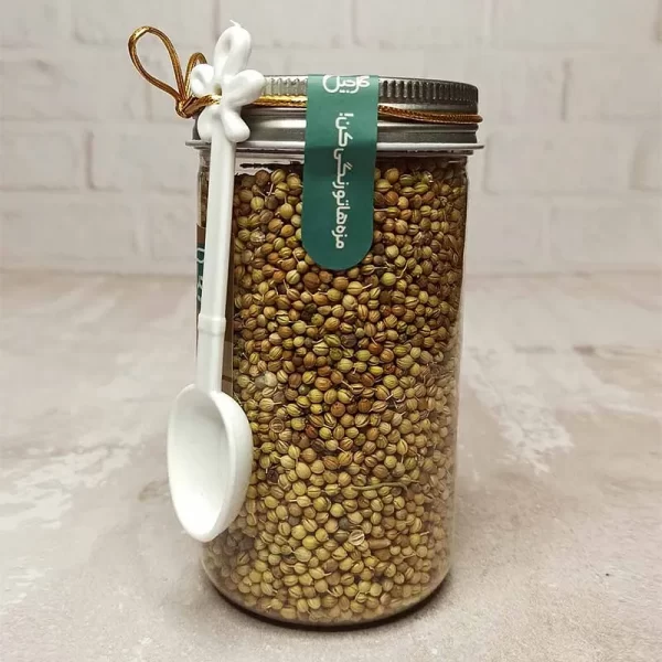 تخم گشنیز گل‌جیل